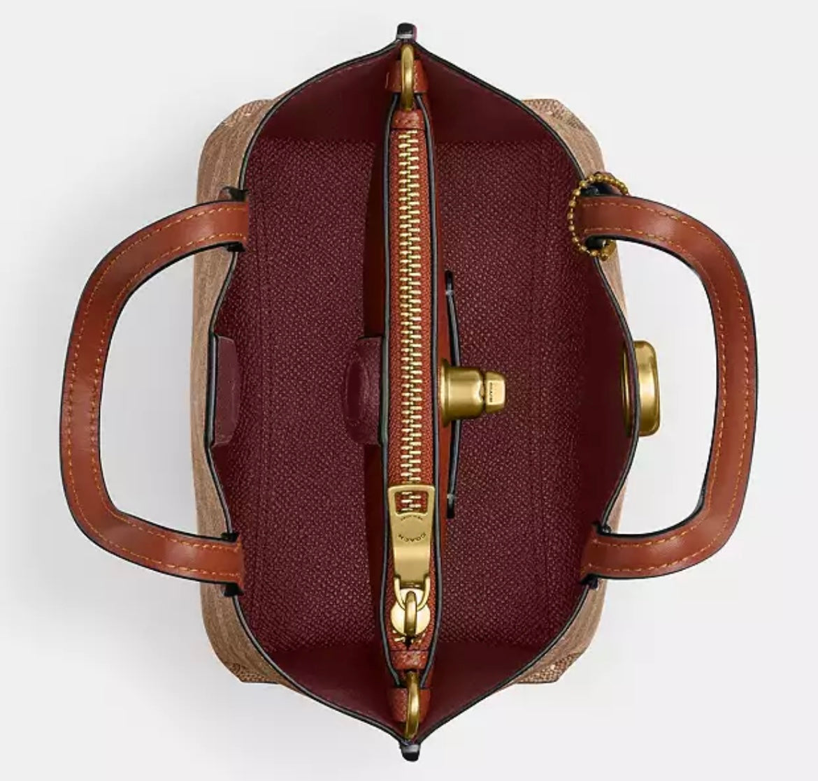 COACH 
Willow Tote Bag 18
